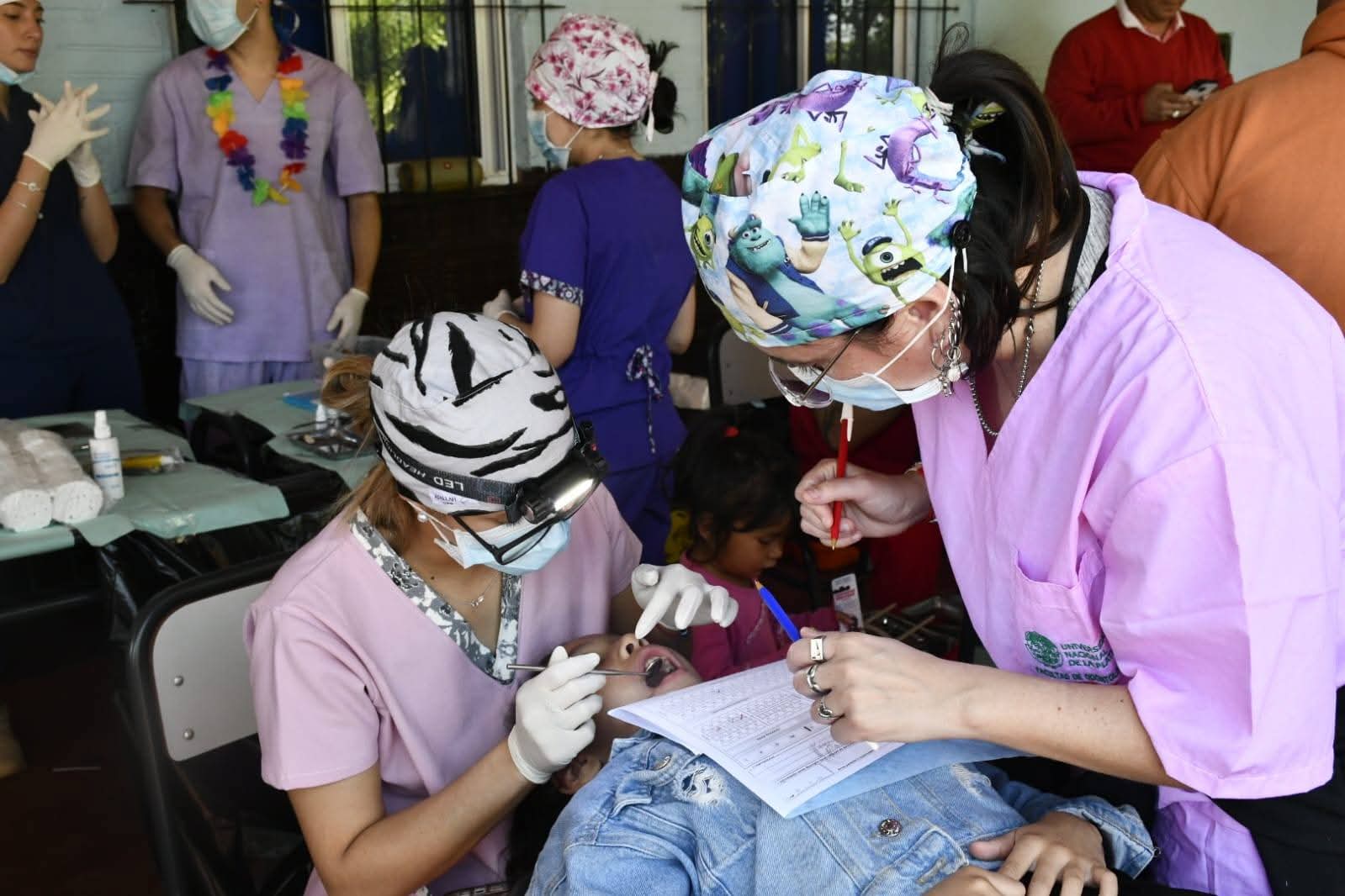 Estudiantes voluntarios recorrerán escuelas de Eldorado para promover la higiene bucal en niños  - Imagen principal